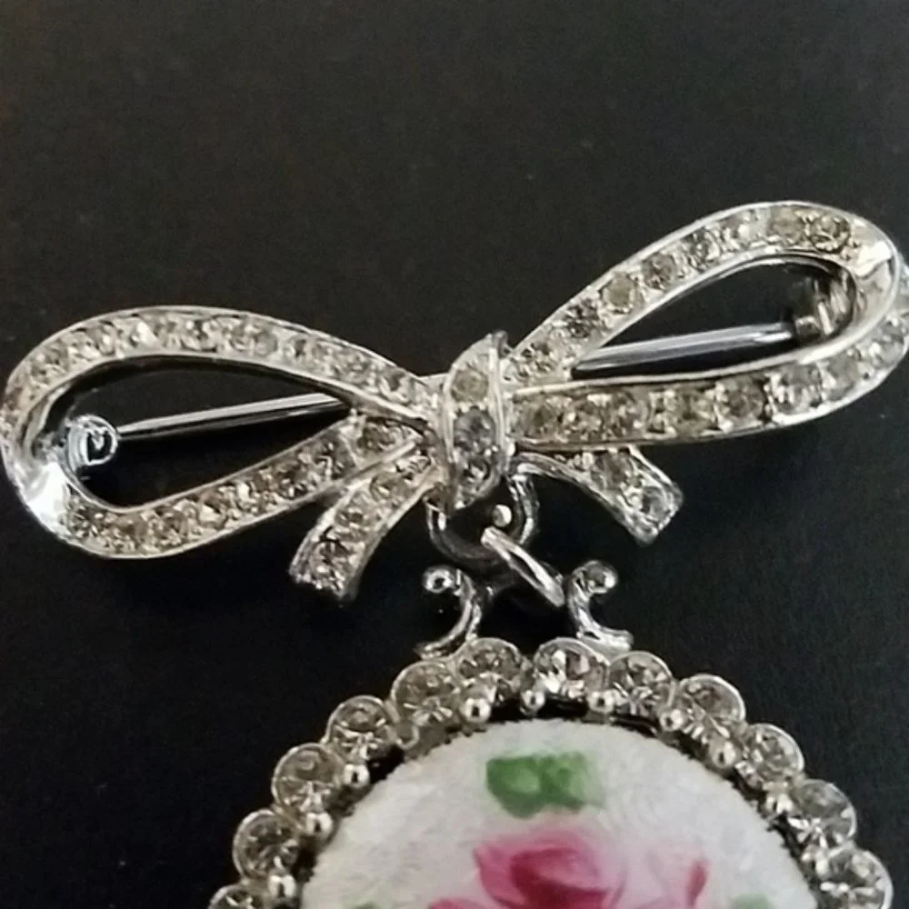 Vintage Guilloche Enamel & Rhinestone Bow Brooch